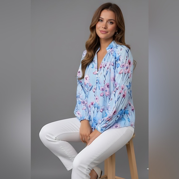 Blue Boho Floral Print Button Down Pleated Shirt - Picture 3 of 8